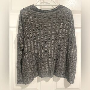 Eileen Fisher short sleeve top M